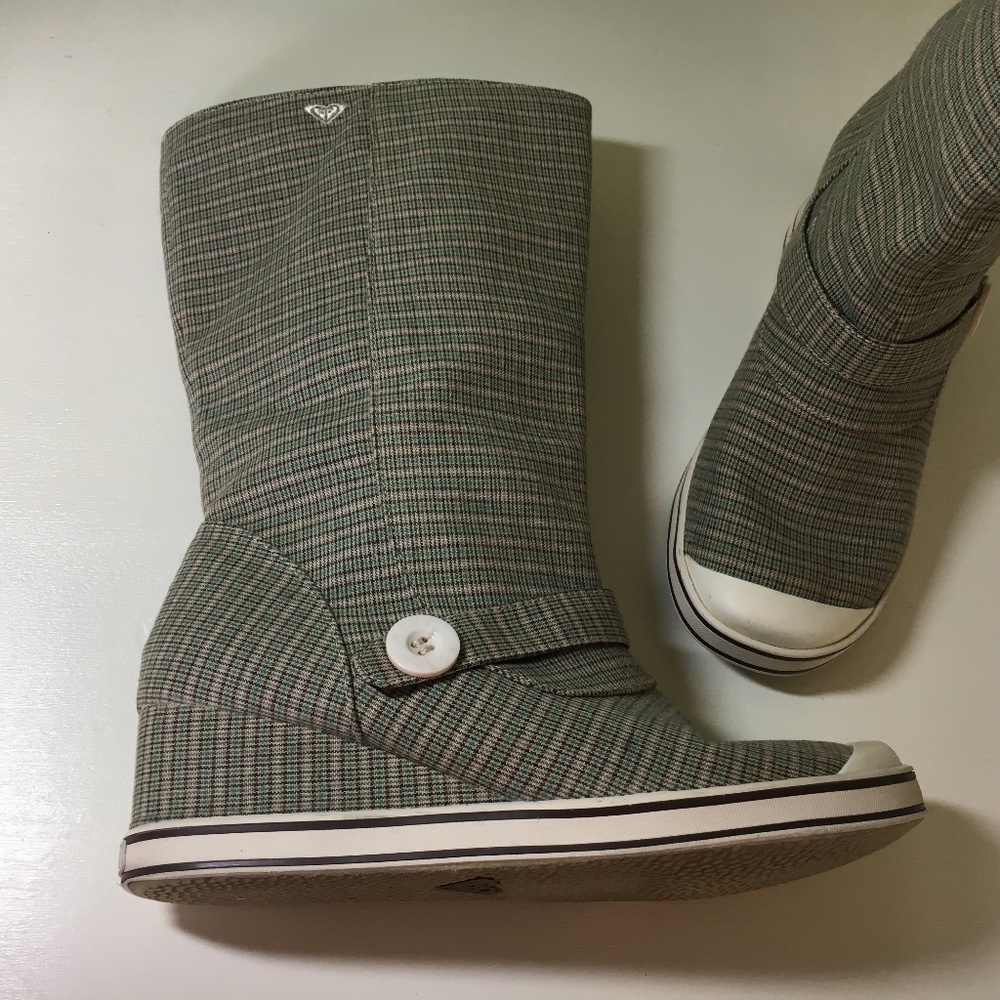 Roxy Plaid Fabric Wedge Boot in Green & Brown